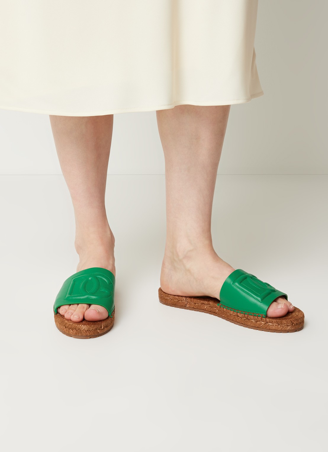 Dolce & Gabbana Vitello slipper van leer met logo - voorkant 7 groen
