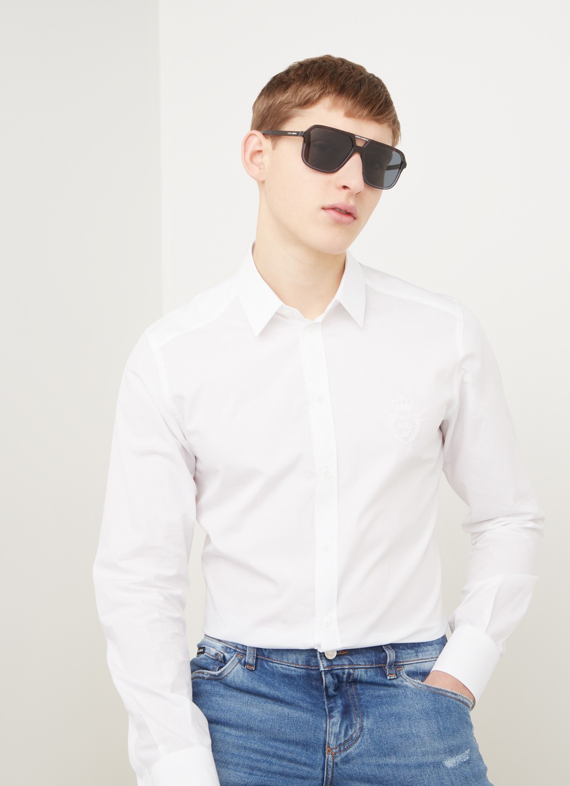 Dolce & Gabbana Zonnebril DG4354 - voorkant 2 donkerblauw