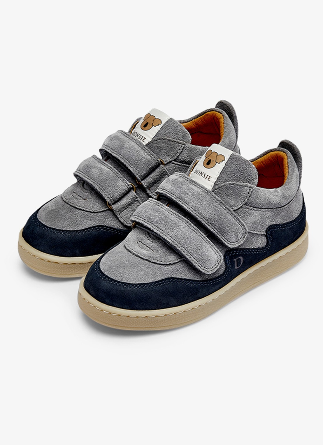 Donsje Amsterdam Ivalo sneaker van leer - voorkant 3 lichtblauw