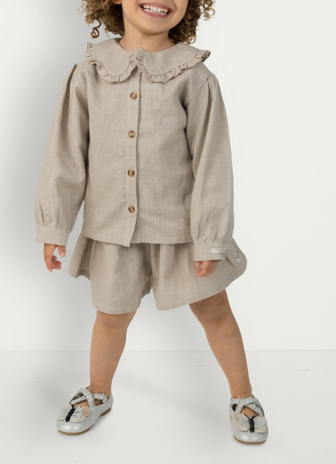 Donsje Amsterdam Luikje blouse in linnenblend - voorkant 2 taupe