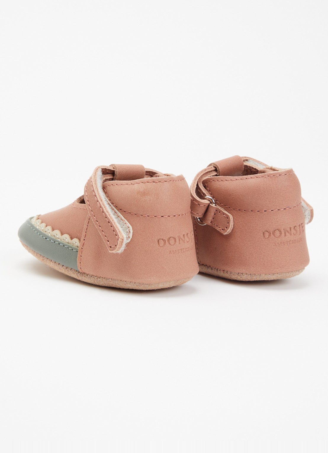 Donsje Amsterdam Nanoe Watermelon babyschoentje van leer - achterkant 4 abrikoos