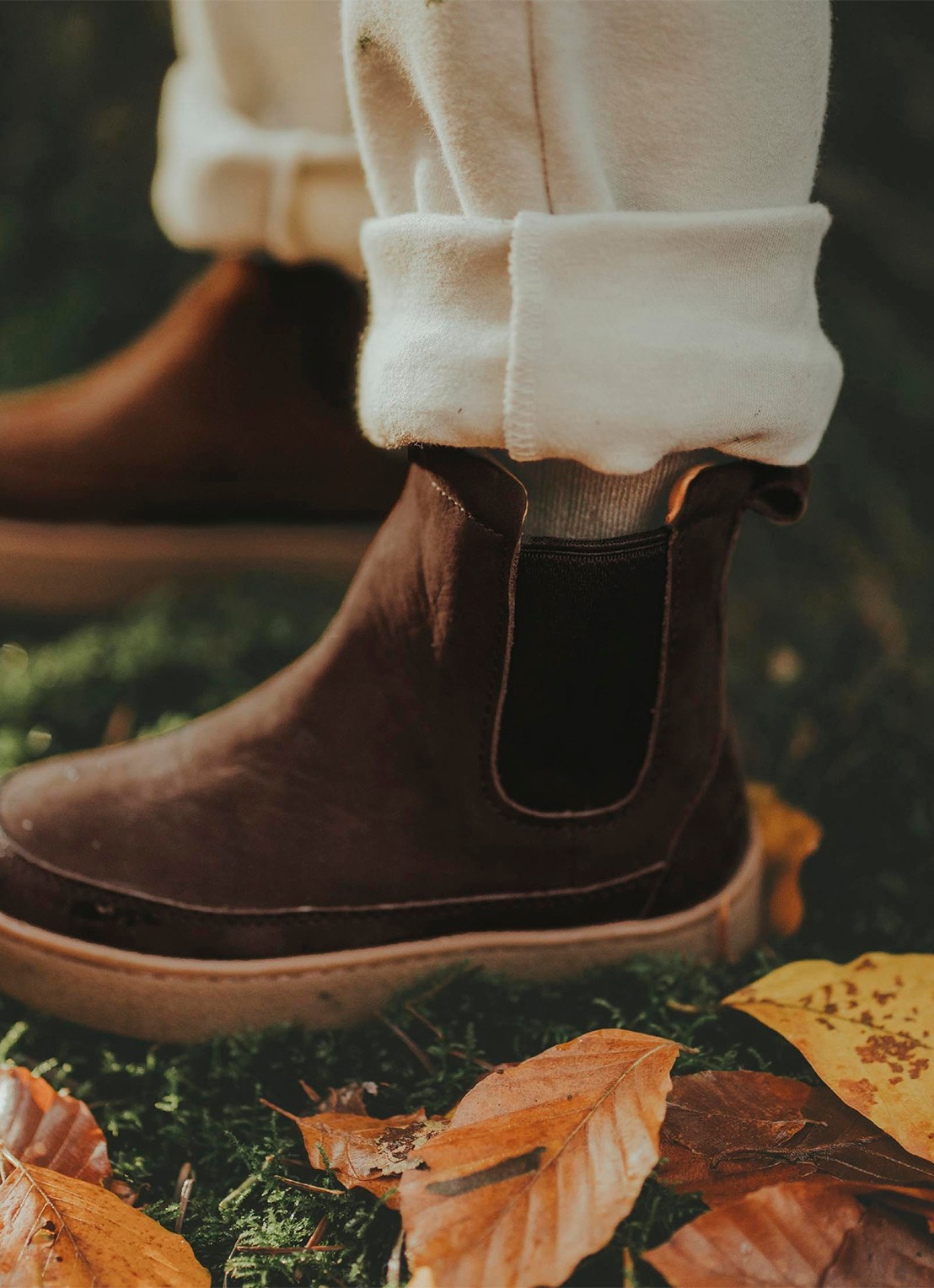 Donsje Amsterdam Ojeh chelsea boot van nubuck  - voorkant 9 donkerbruin