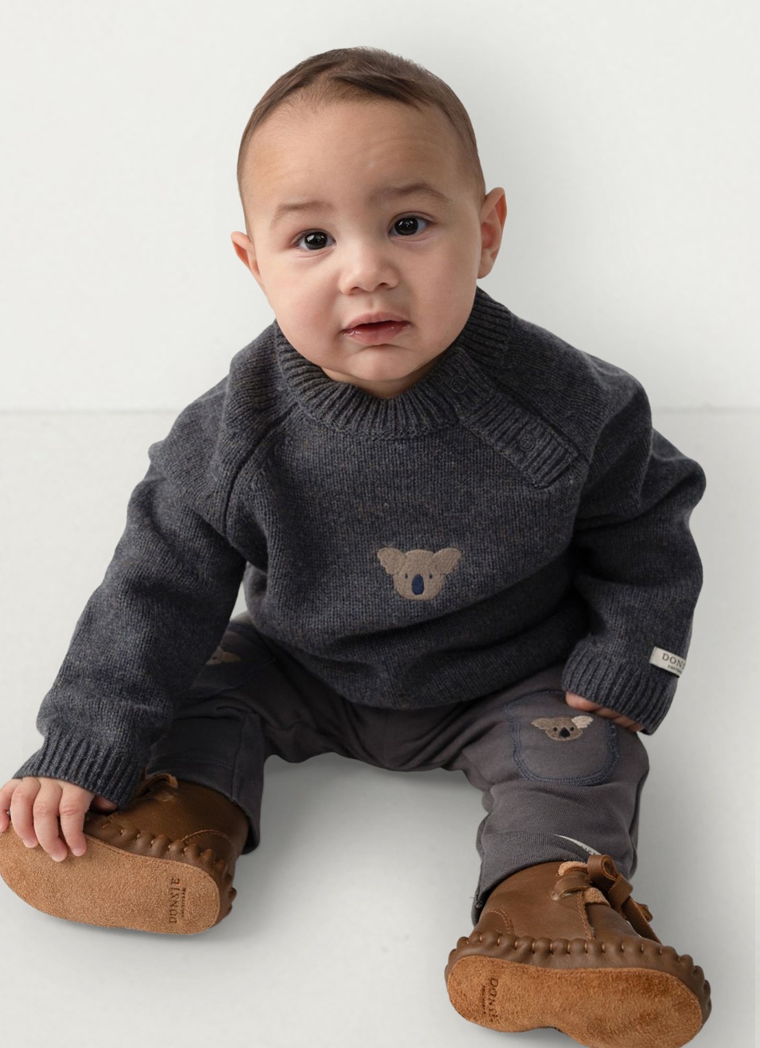 Donsje Amsterdam Sibbe Merino Wool Sweater | Koala - voorkant 2 grijs