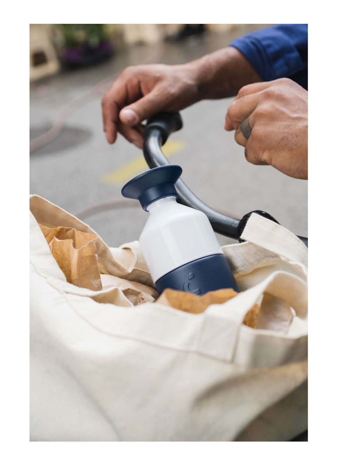 Dopper Insulated thermosfles 580 ml - detail 4 donkerblauw