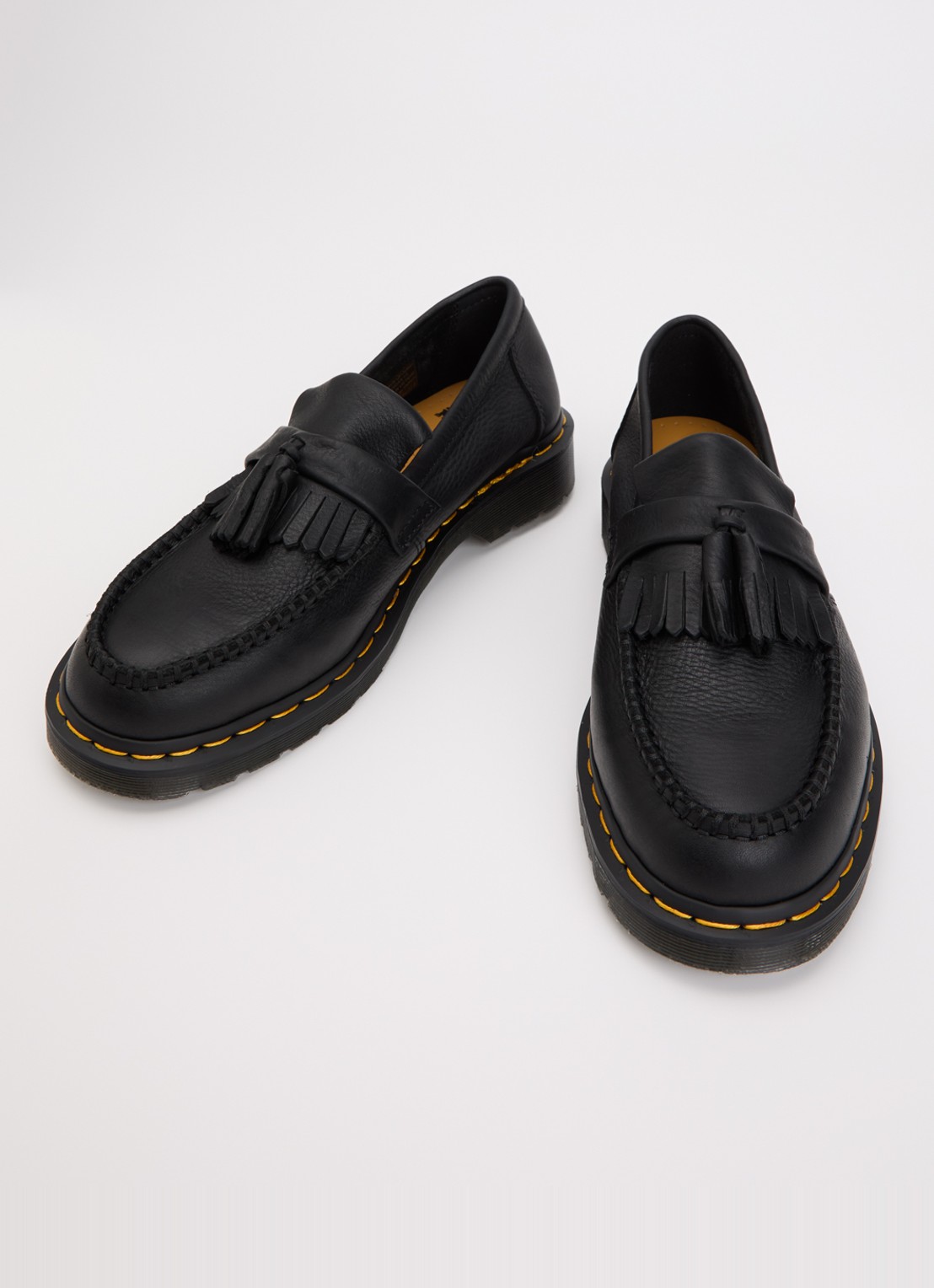 Dr. Martens Adrian loafer van leer - detail zwart