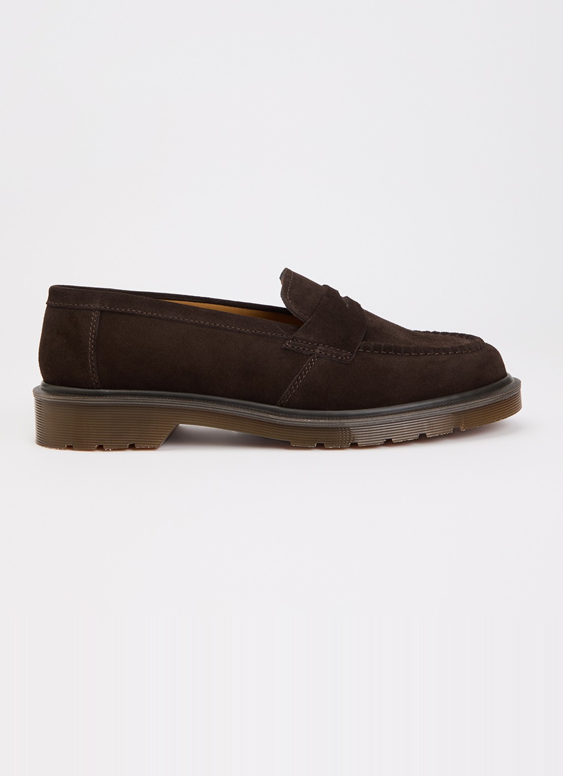 Dr. Martens Delapre loafer van kalfssuède - voorkant donkerbruin