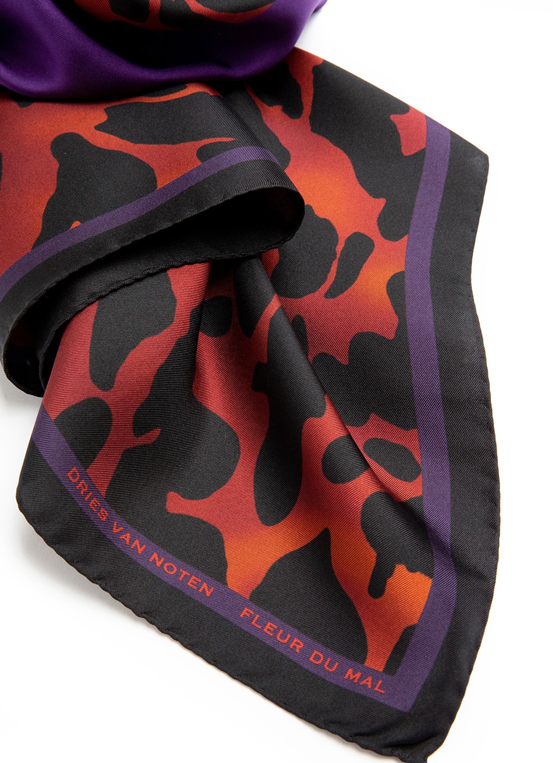 Dries Van Noten Foulard Fleur du Mal - zijden sjaal 75 x 75 cm - voorkant 4 fleur du mal