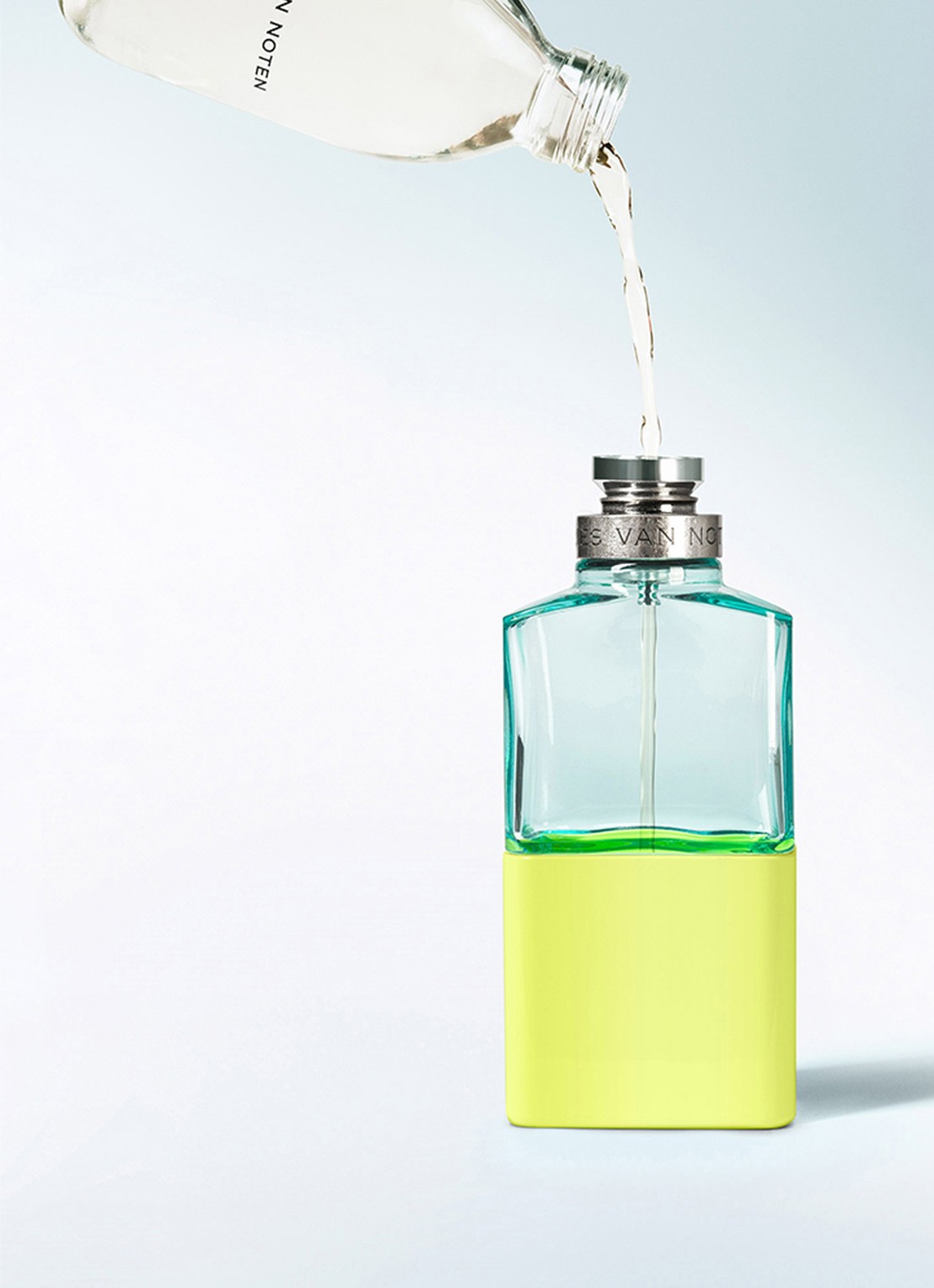 Dries Van Noten Neon Garden Eau de Parfum Refill - navulling - voorkant 2 undefined
