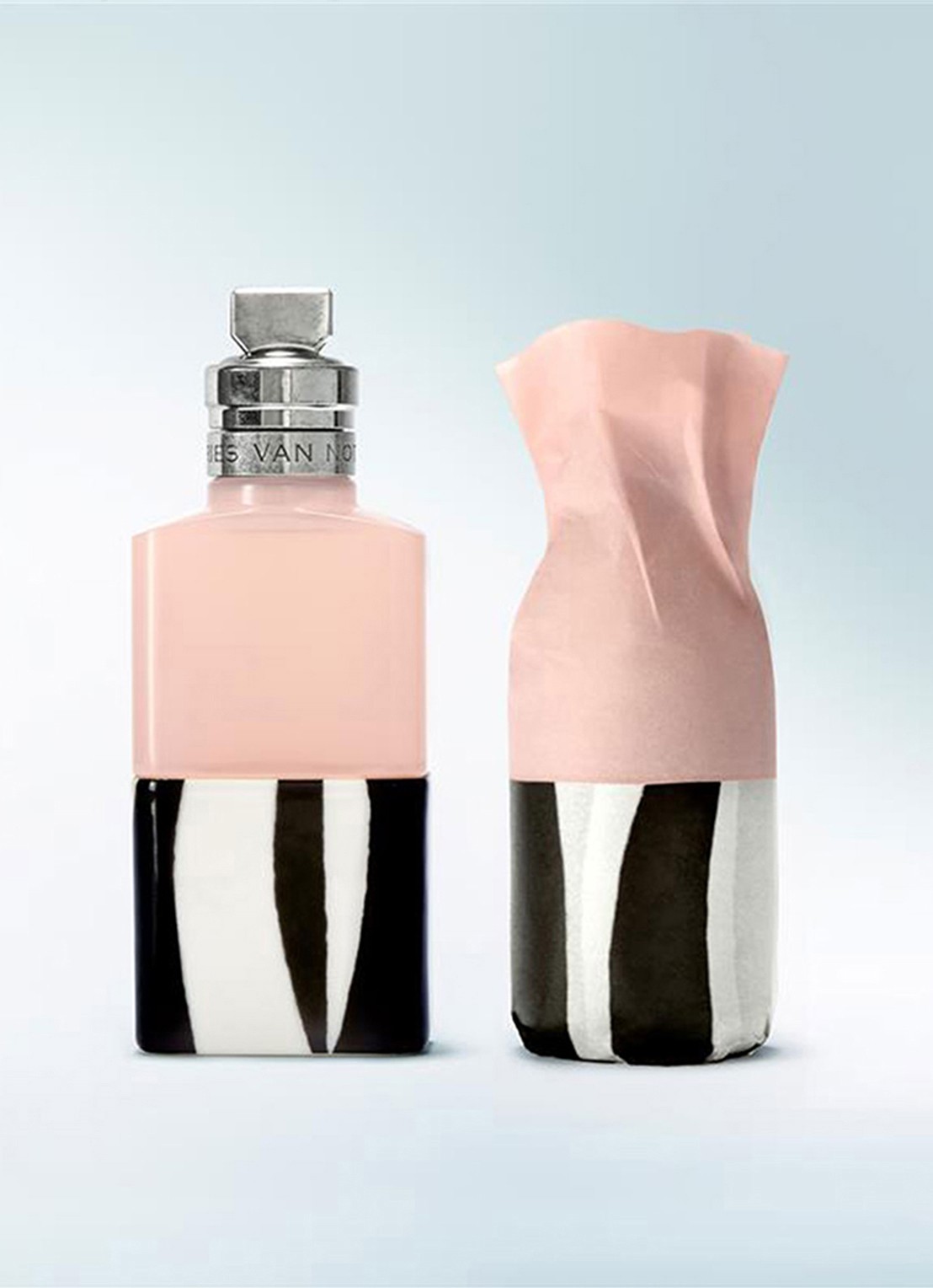 Dries Van Noten Rosa Carnivora Eau de Parfum Refill - navulling - achterkant 6 undefined