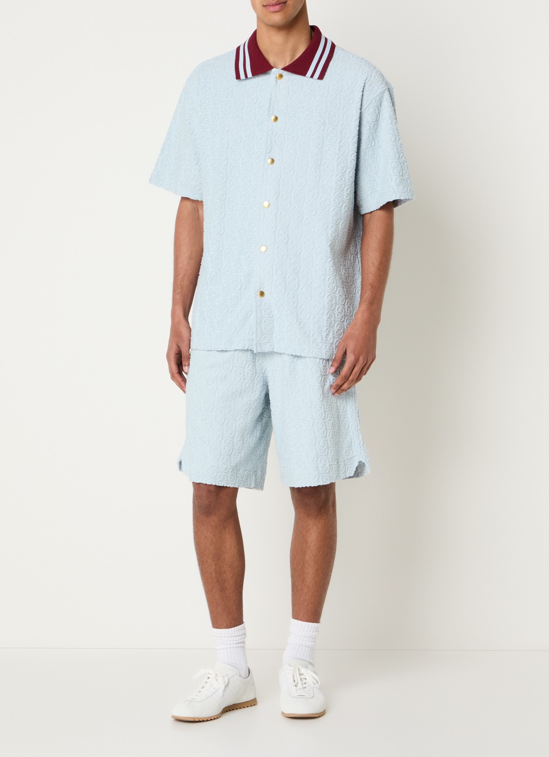 Drôle de Monsieur Monogram overhemd met logo flockprint - voorkant 3 lichtblauw