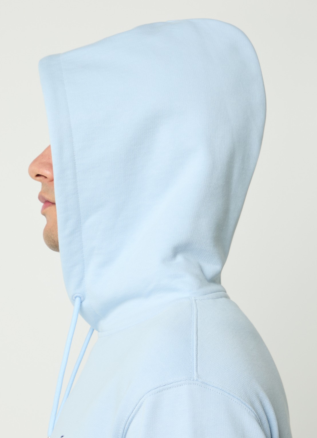 Drôle de Monsieur Slogan Rose hoodie met logoborduring - detail 5 lichtblauw