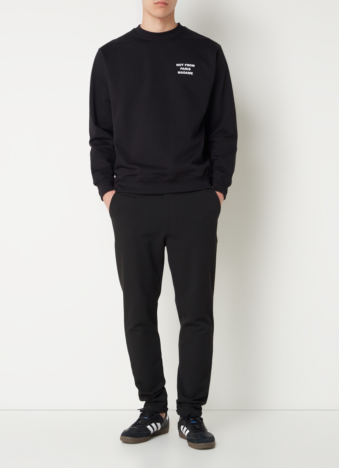 Drôle de Monsieur Slogan sweater met front- en backprint - voorkant 2 zwart