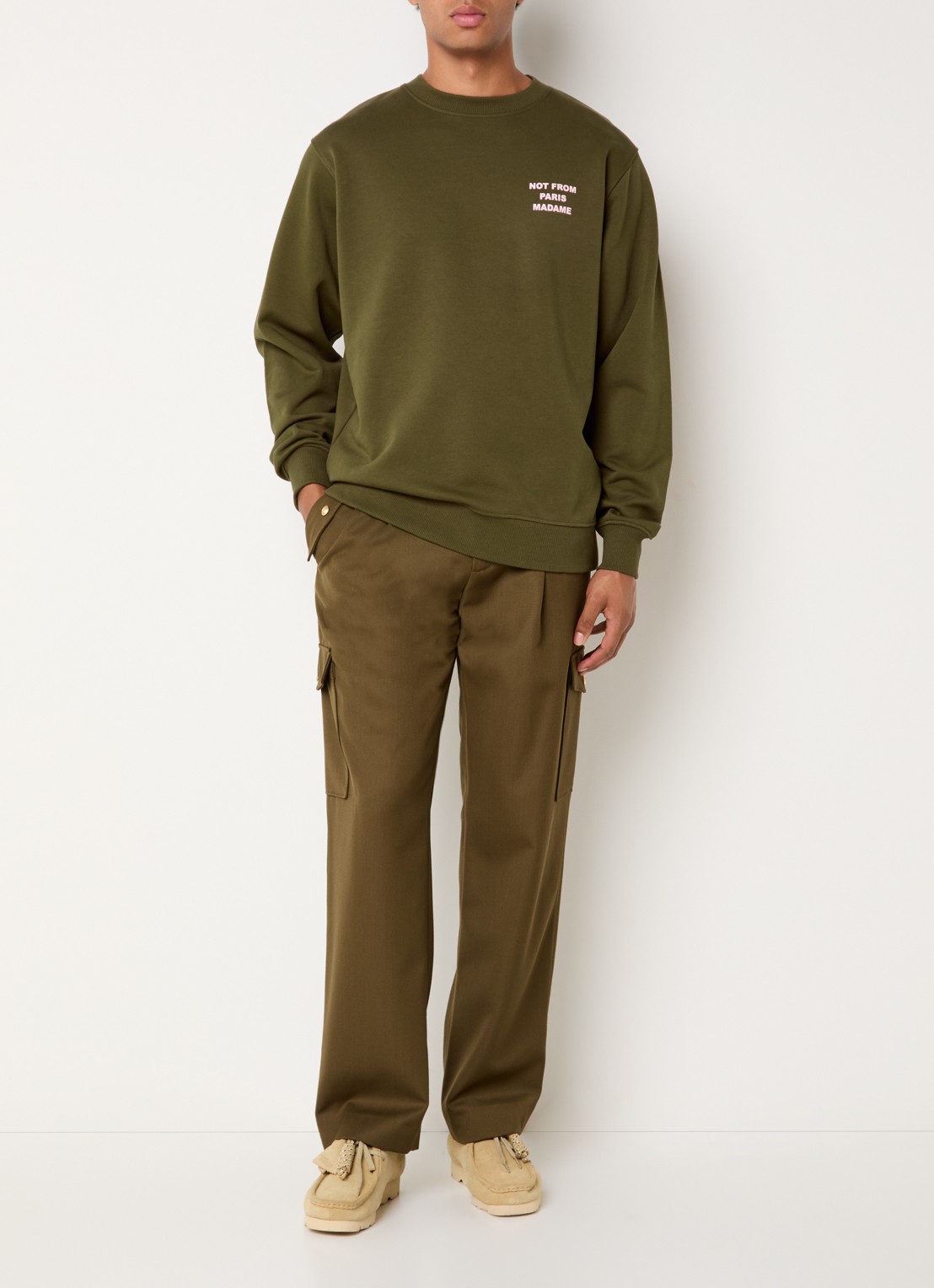 Drôle de Monsieur Sweater met borduring - voorkant 3 legergroen