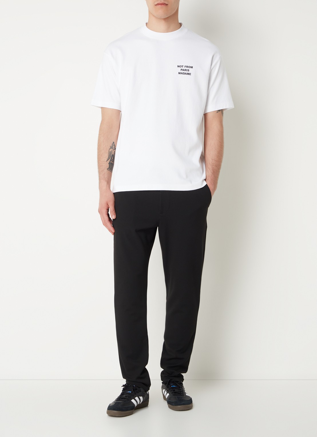 Drôle de Monsieur T-shirt met front- en backprint - voorkant 4 gebroken wit