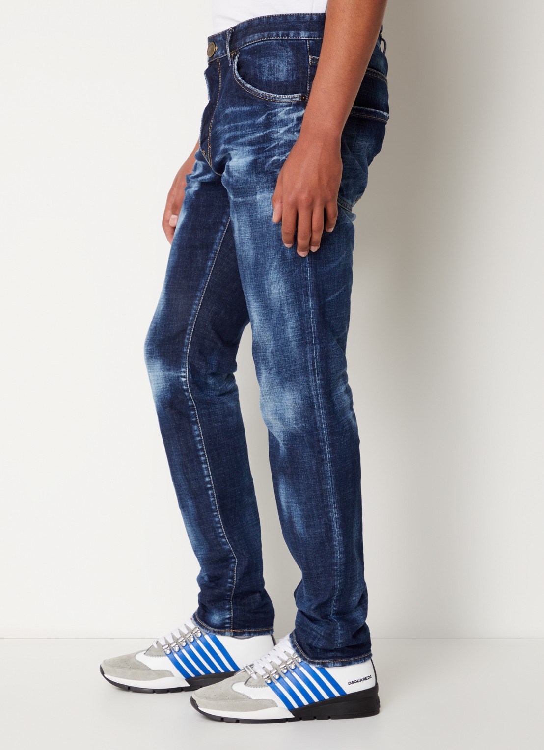 Dsquared2 Cool Guy slim fit jeans met verwassen afwerking - detail 5 indigo