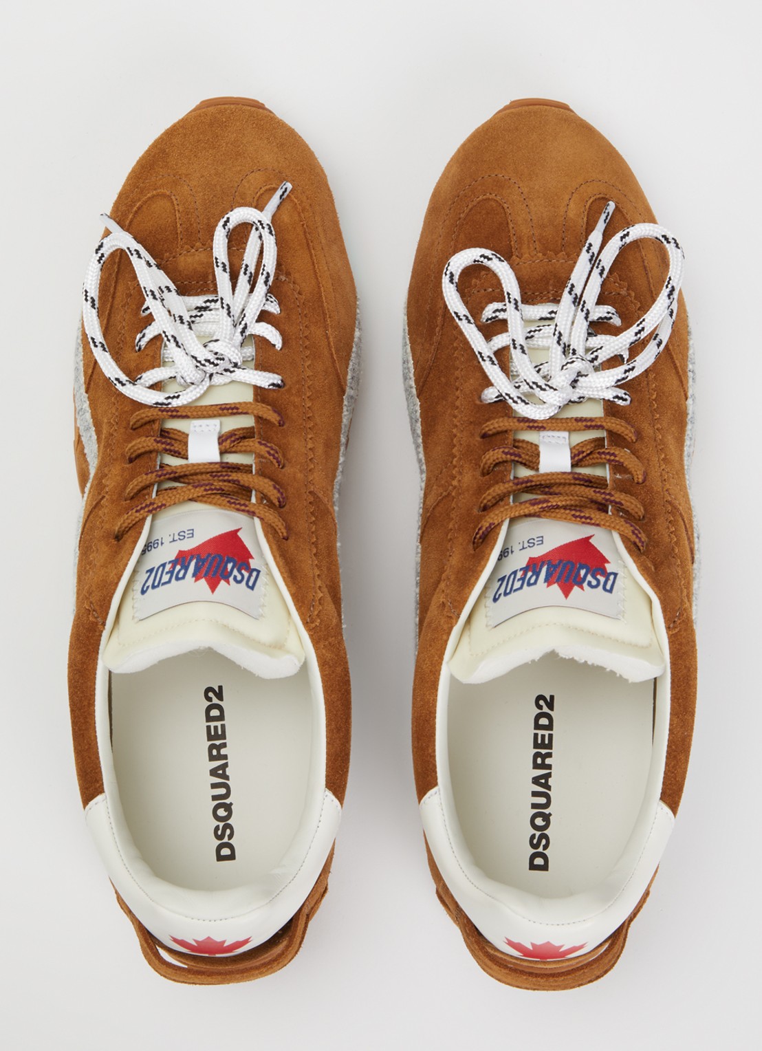 Dsquared2 DC-642 sneaker van kalfssuède - detail 4 camel