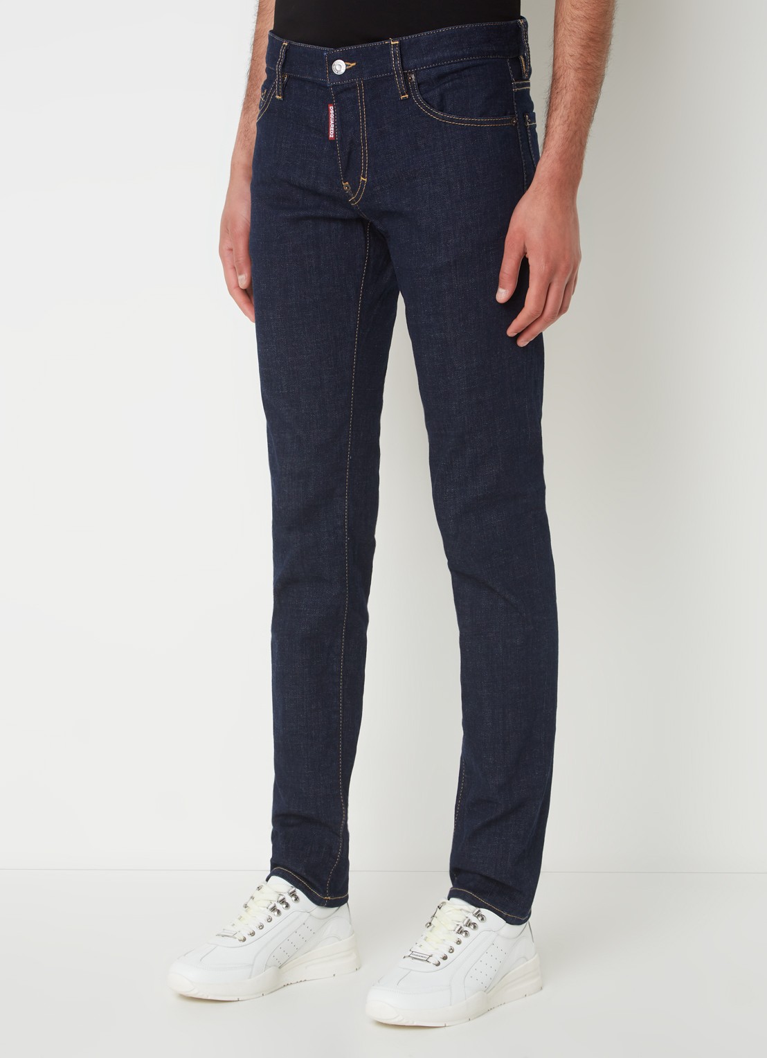 Dsquared2 Slim fit jeans met donkere wassing - detail indigo
