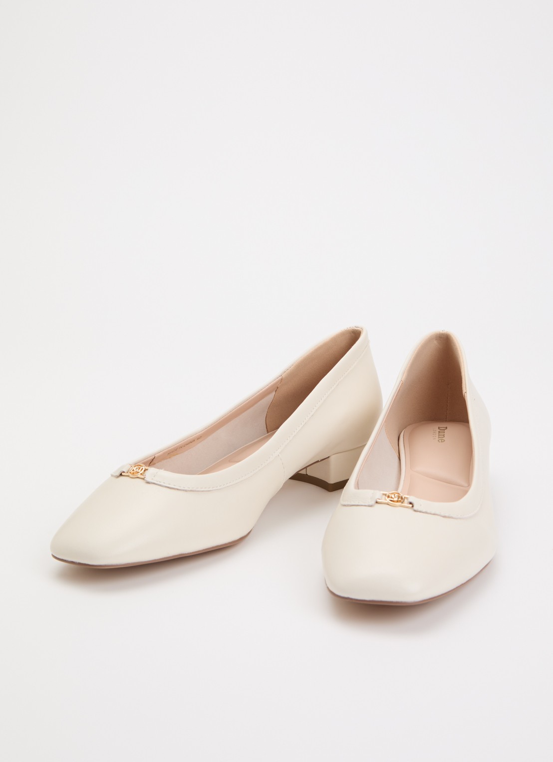 Dune London Approve ballerina met logo  - detail creme