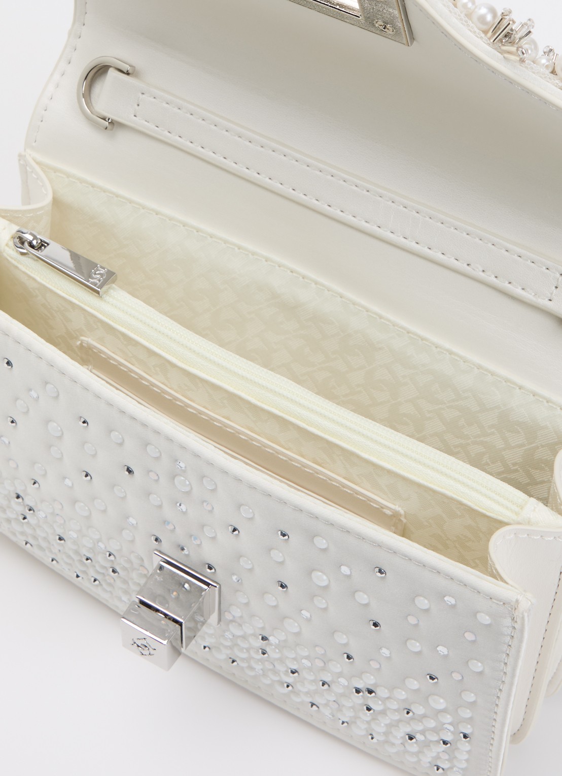 Dune London Bridesmaid handtas van satijn met afneembare schouderriem - detail 3 ivoor