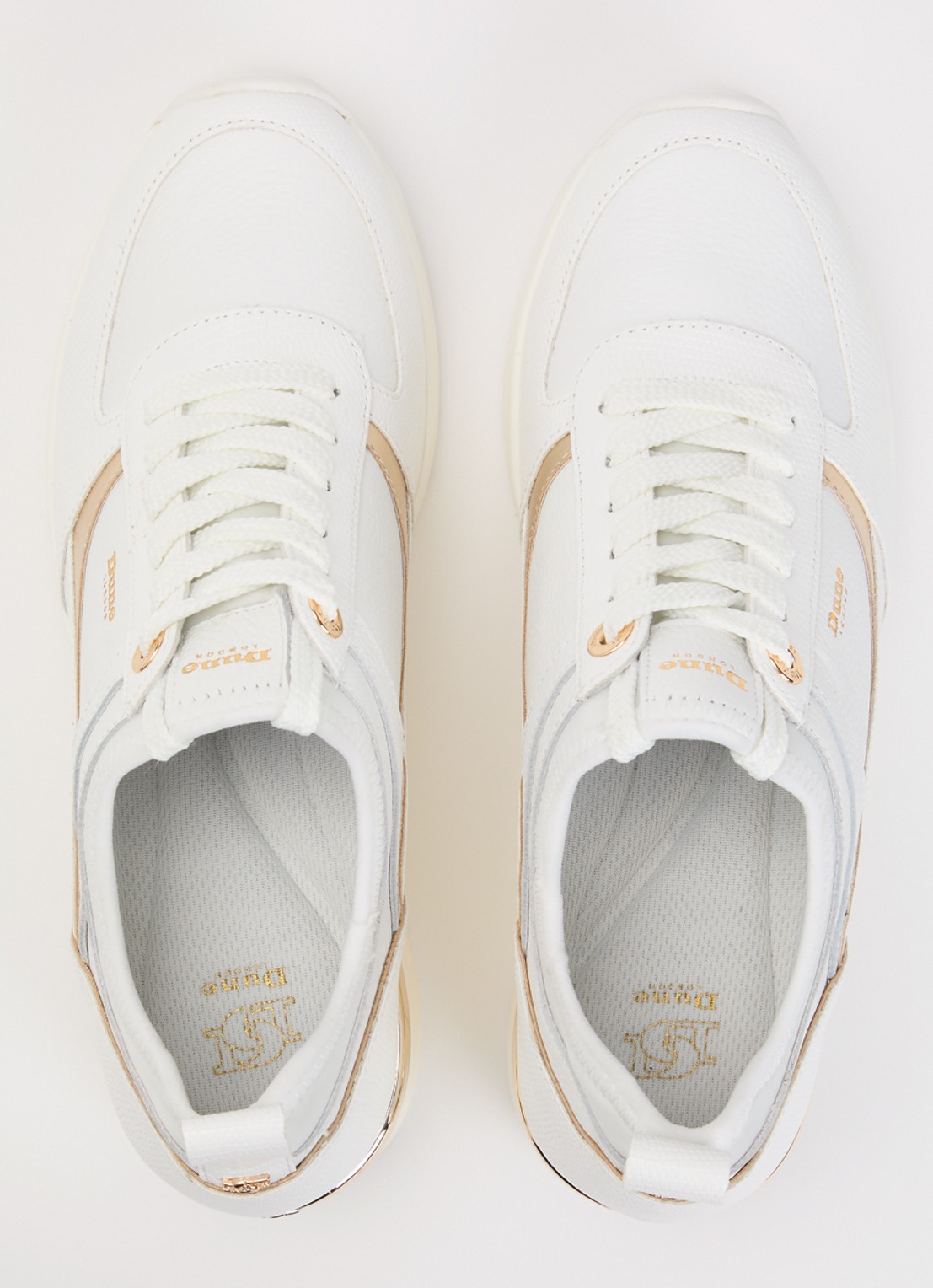 Dune London Elarah sneakerwedge van leer - detail 3 gebroken wit