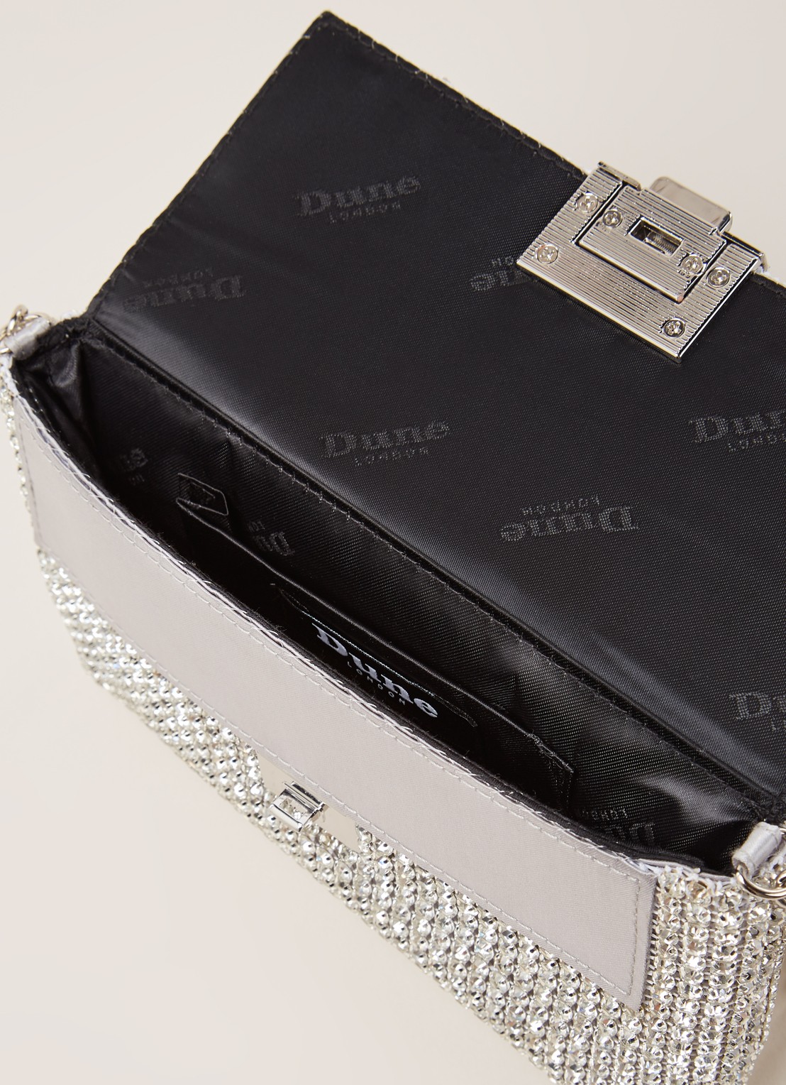 Dune London Evanderr clutch met strass - detail 2 zilver