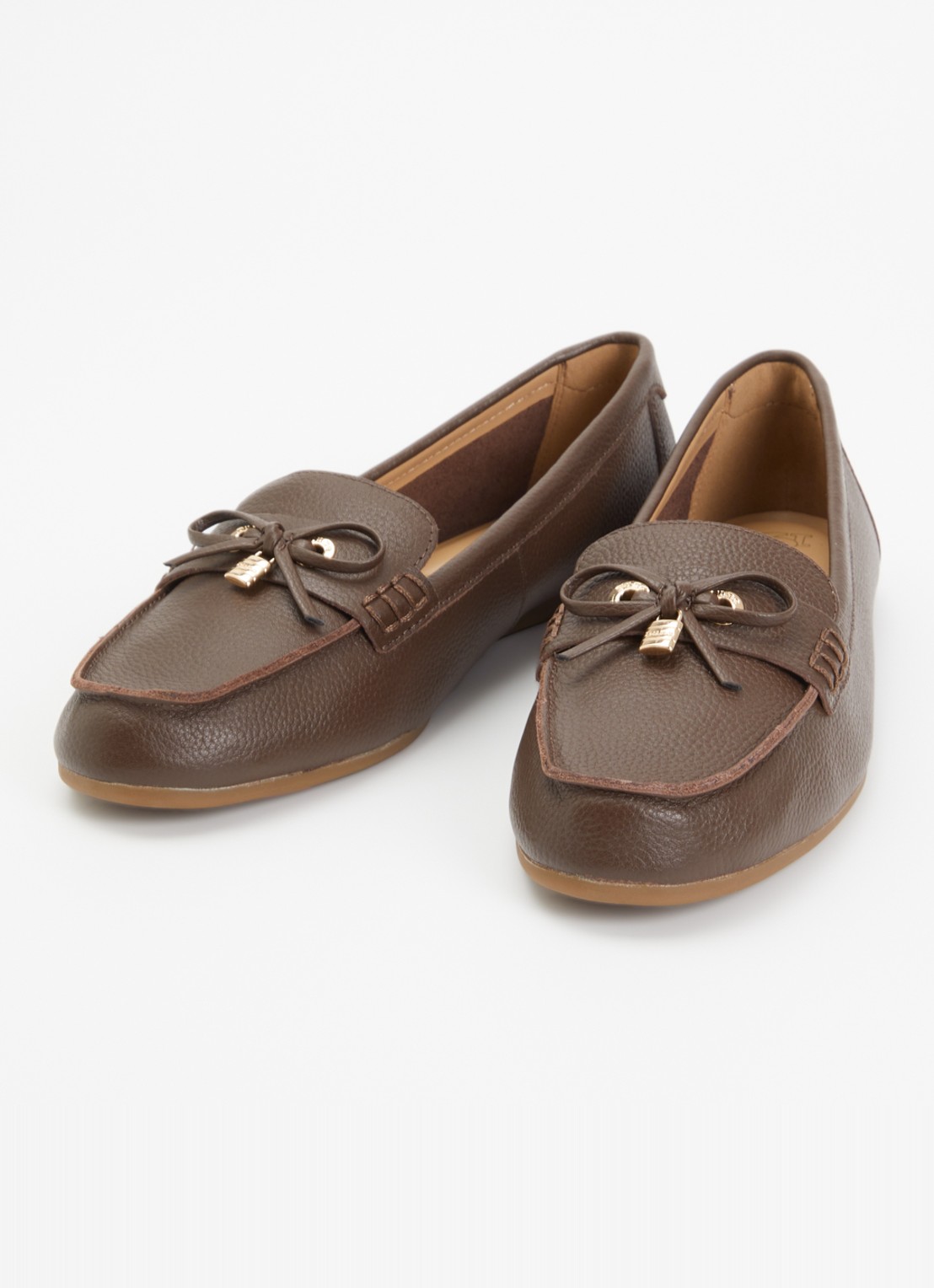 Dune London Girella mocassin van leer met strikdetail - detail chocoladebruin