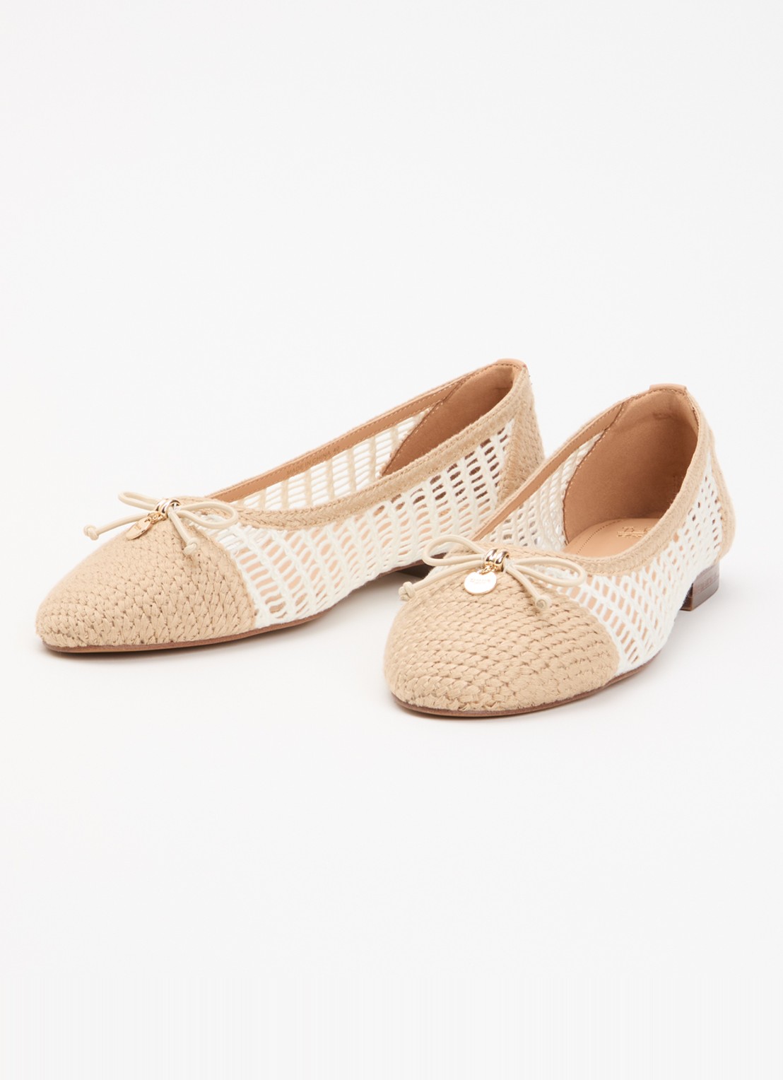 Dune London Hopsy ballerina met gestrikt detail - detail 3 creme
