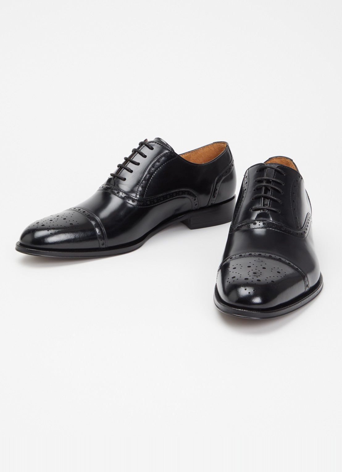 Dune London Soliders brogue van leer - detail zwart
