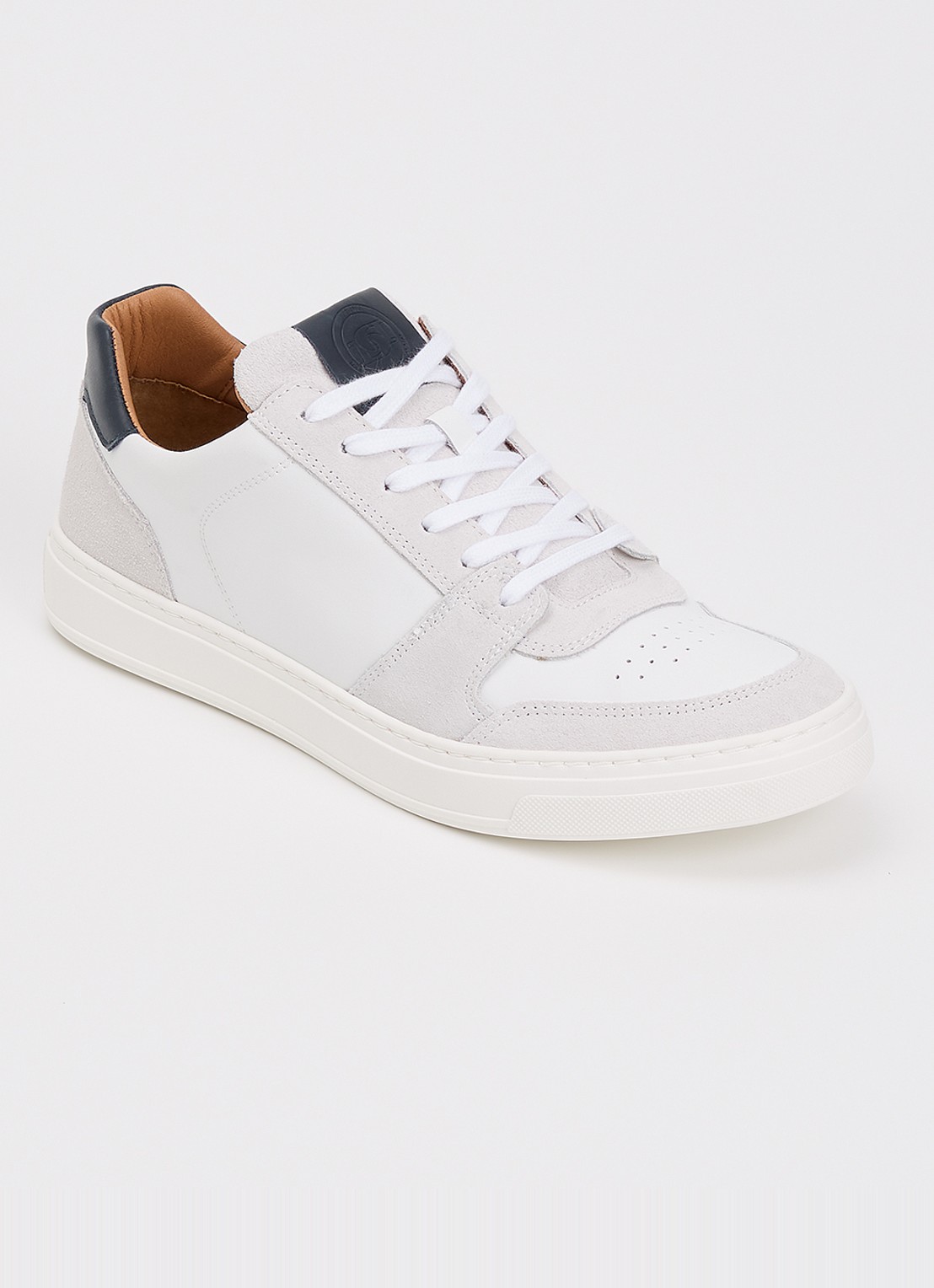 Dune London Tawly sneaker van leer met details van suède - voorkant gebroken wit