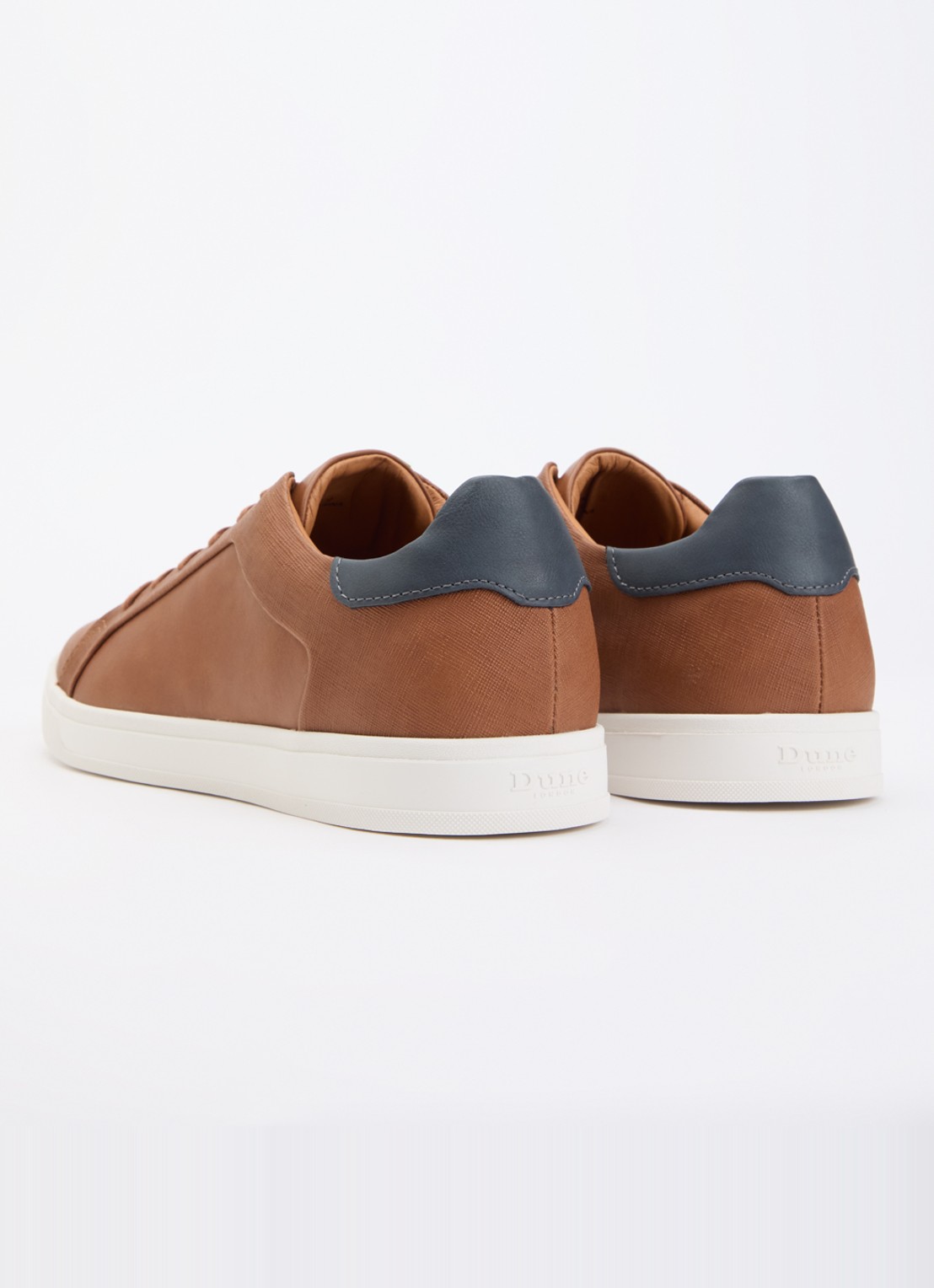 Dune London Traces sneaker - achterkant 2 oranjebruin