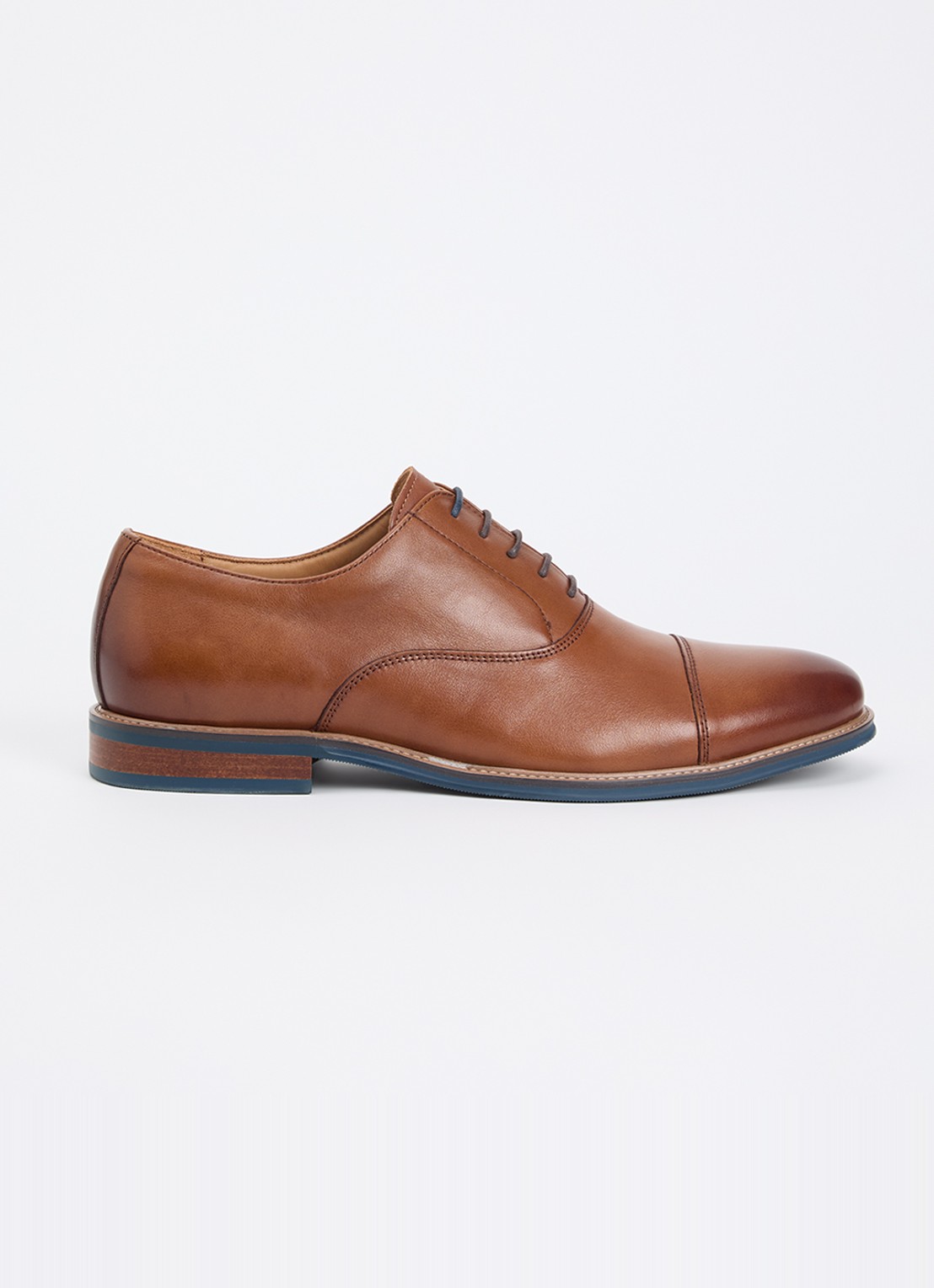 Dune London Wide Fit Stanlakes veterschoen van leer - voorkant 2 cognac