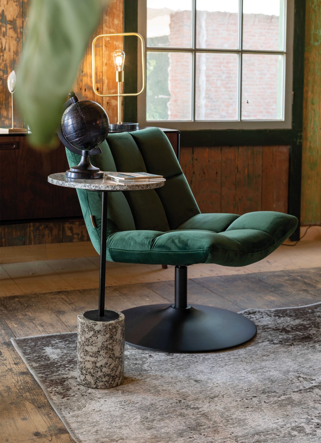 Dutchbone Bar velvet fauteuill - voorkant 3 groen