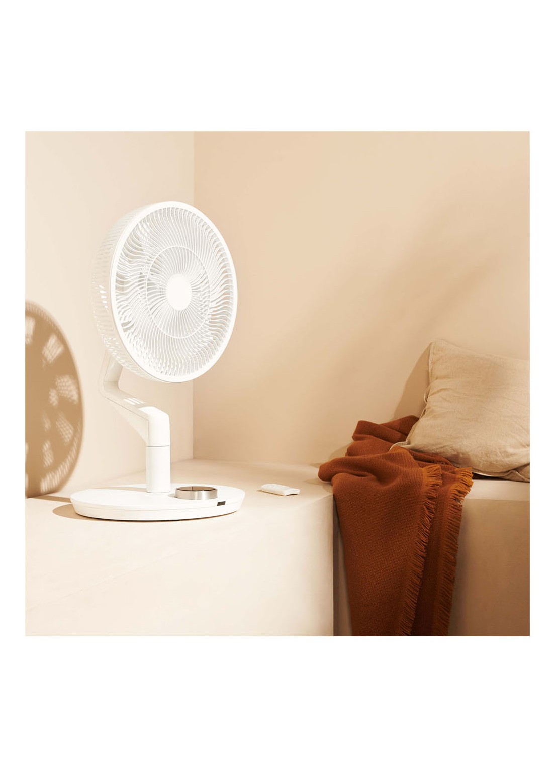 Duux Whisper Flex Ultimate verstelbare vloerventilator met batterij, 103 cm - detail 4 wit