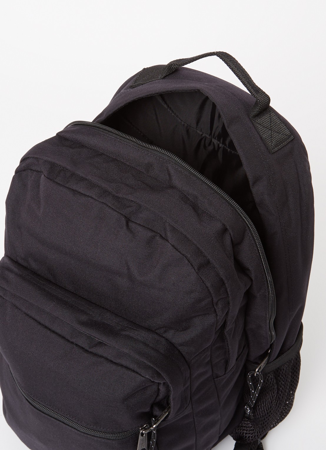 Eastpak Morius rugzak met 15 inch laptopvak - detail 3 zwart