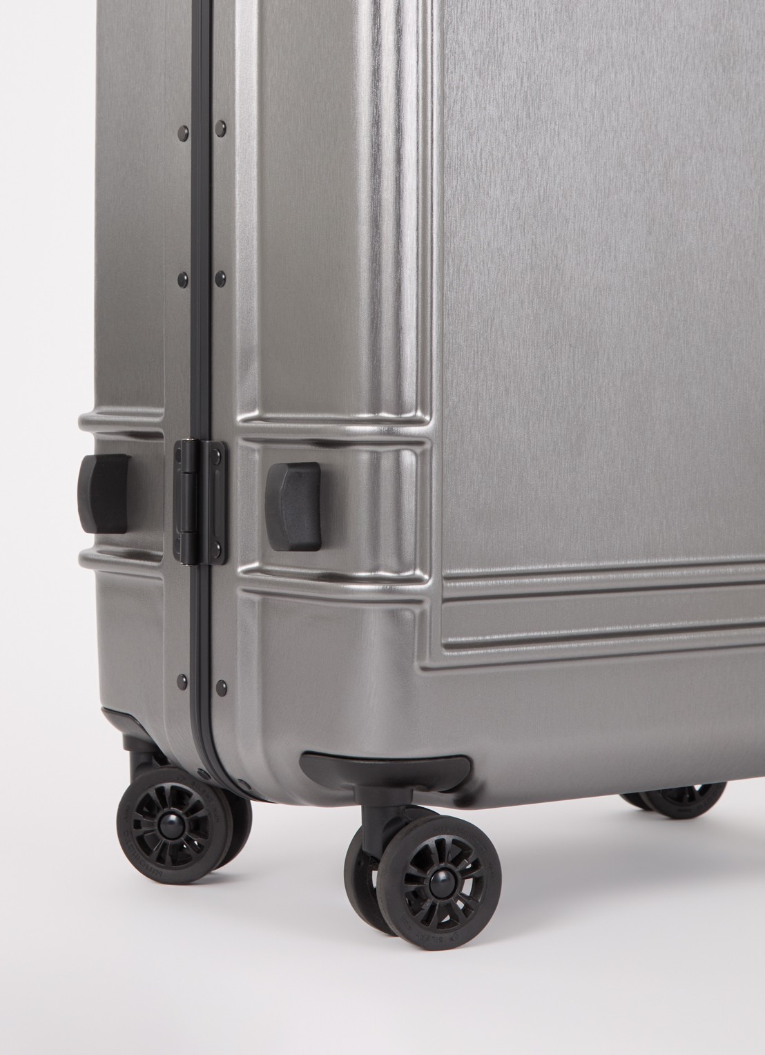 Eastpak Resist'r Case M spinner 68,5 cm - detail grijs