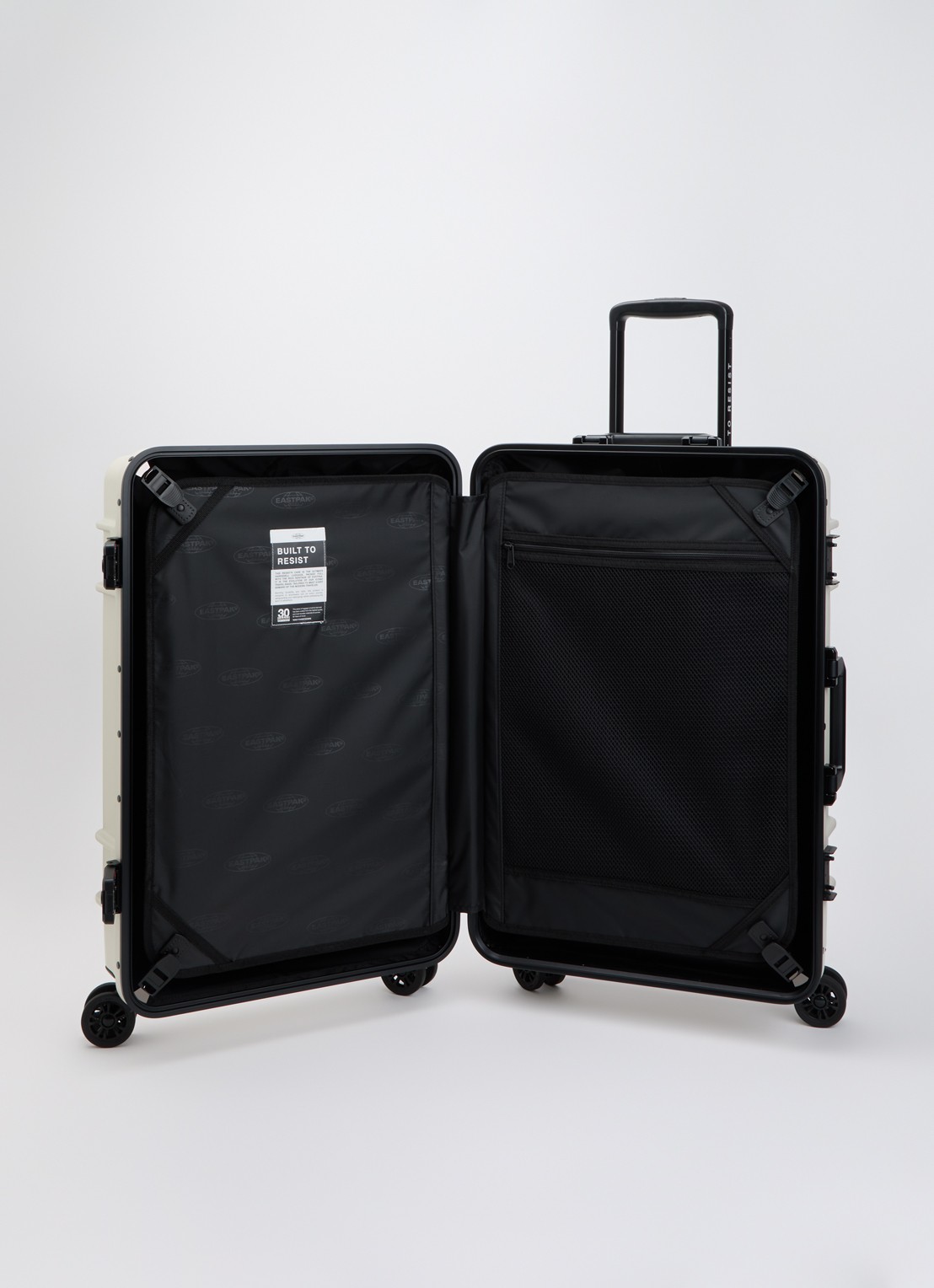 Eastpak Resist'R Case M spinner 68,5 cm - voorkant 2 zand