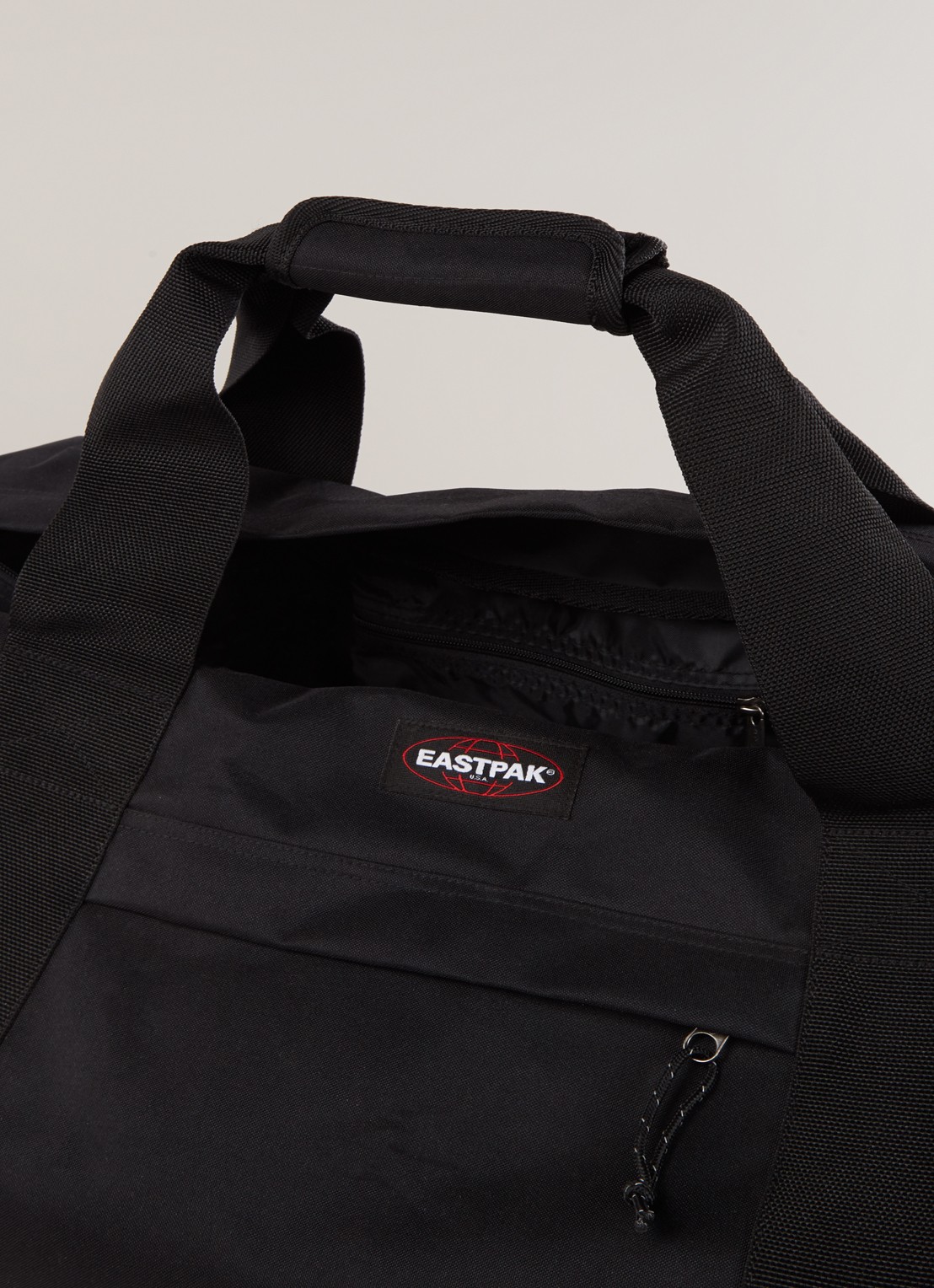 Eastpak Terminal reistas met afneembare schouderriem  - detail 2 zwart