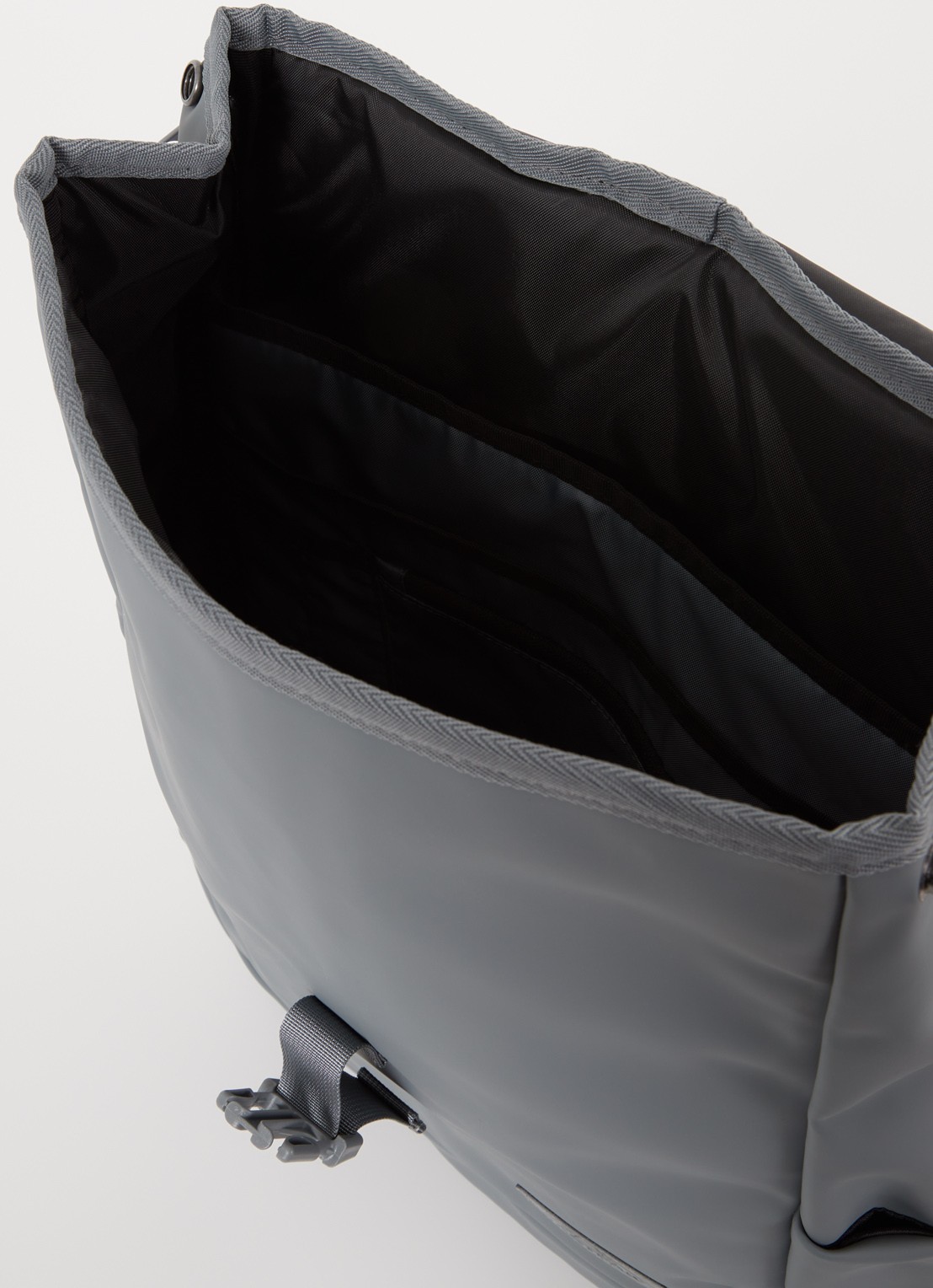 Eastpak Yarin rugzak met 16 inch laptopvak - detail 3 grijs