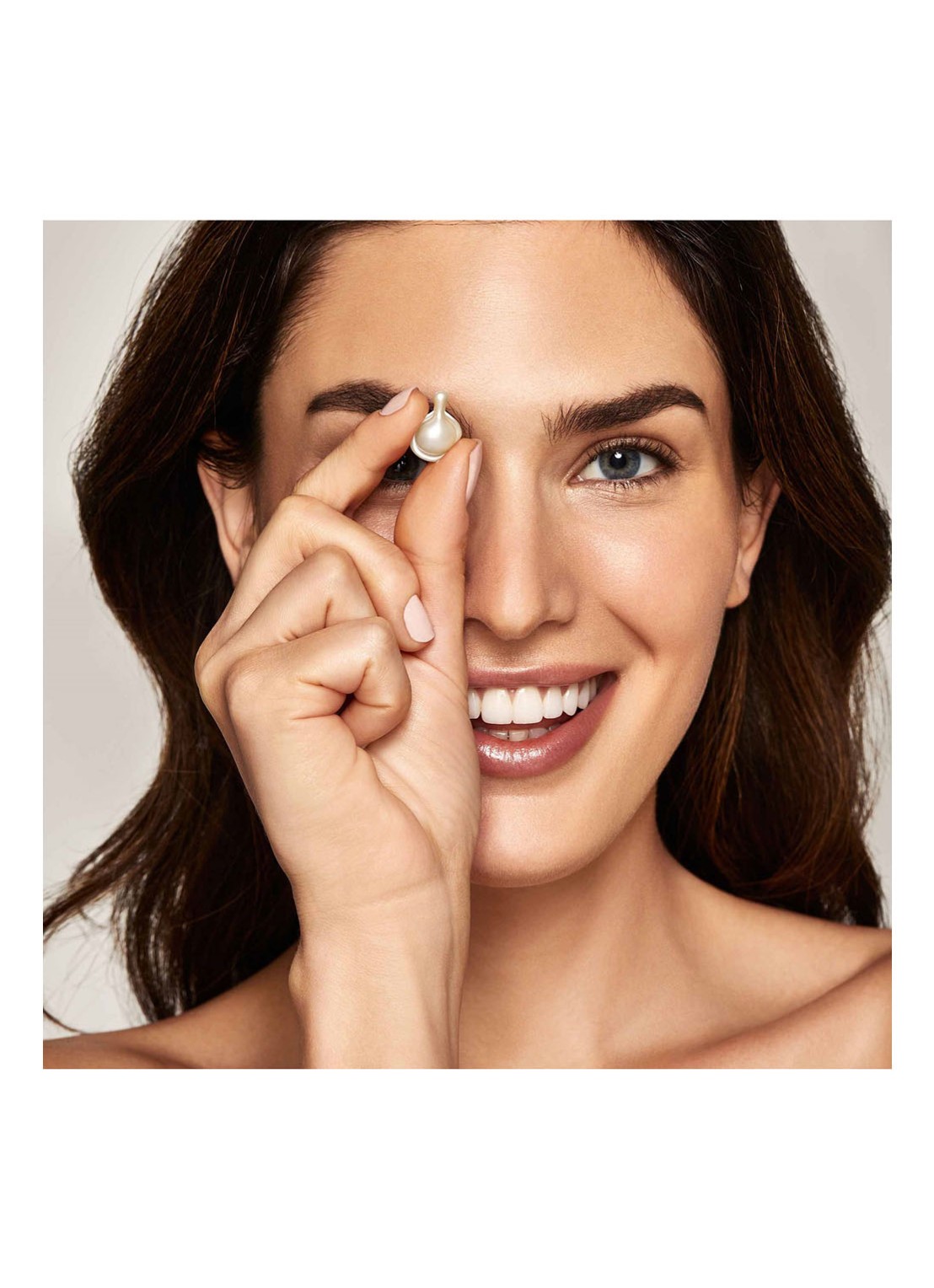 Elizabeth Arden Hyaluronic Acid Ceramide Capsules - anti-aging serum capsules - detail 4 undefined