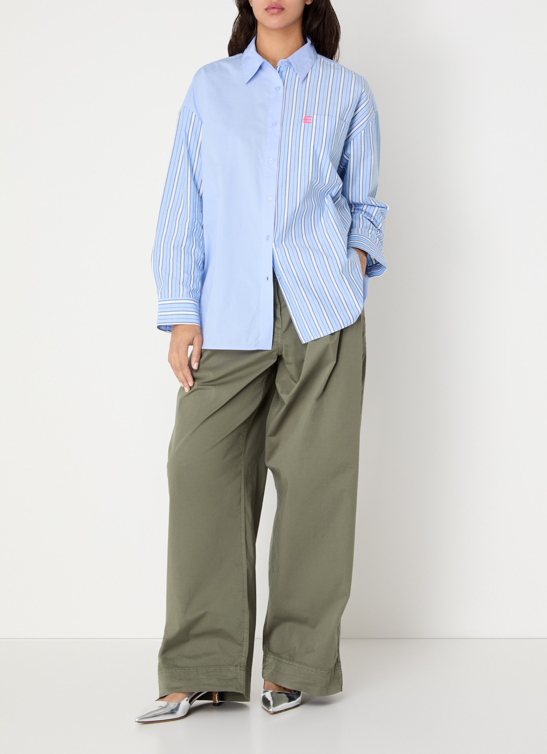 Essentiel Antwerp Blouse met streepprint en bostzak - voorkant 3 blauw
