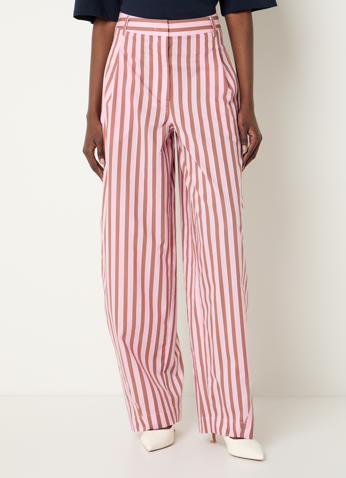 Essentiel Antwerp High waist balloon fit broek met streepprint - detail 3 roze