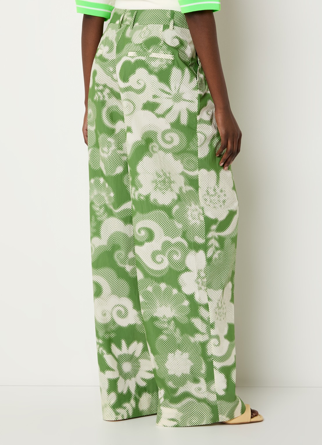 Essentiel Antwerp High waist wide fit palazzo broek met print - achterkant 2 groen