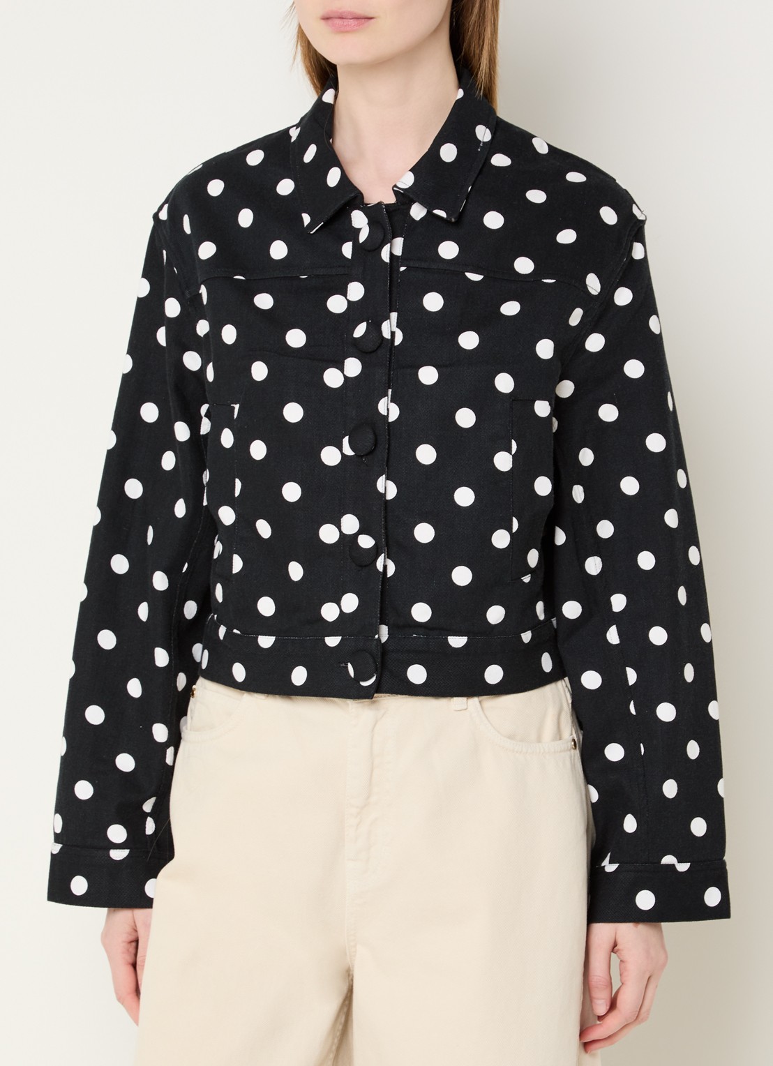 Essentiel Antwerp Jaborosa cropped jack met stippenprint - detail 4 zwart