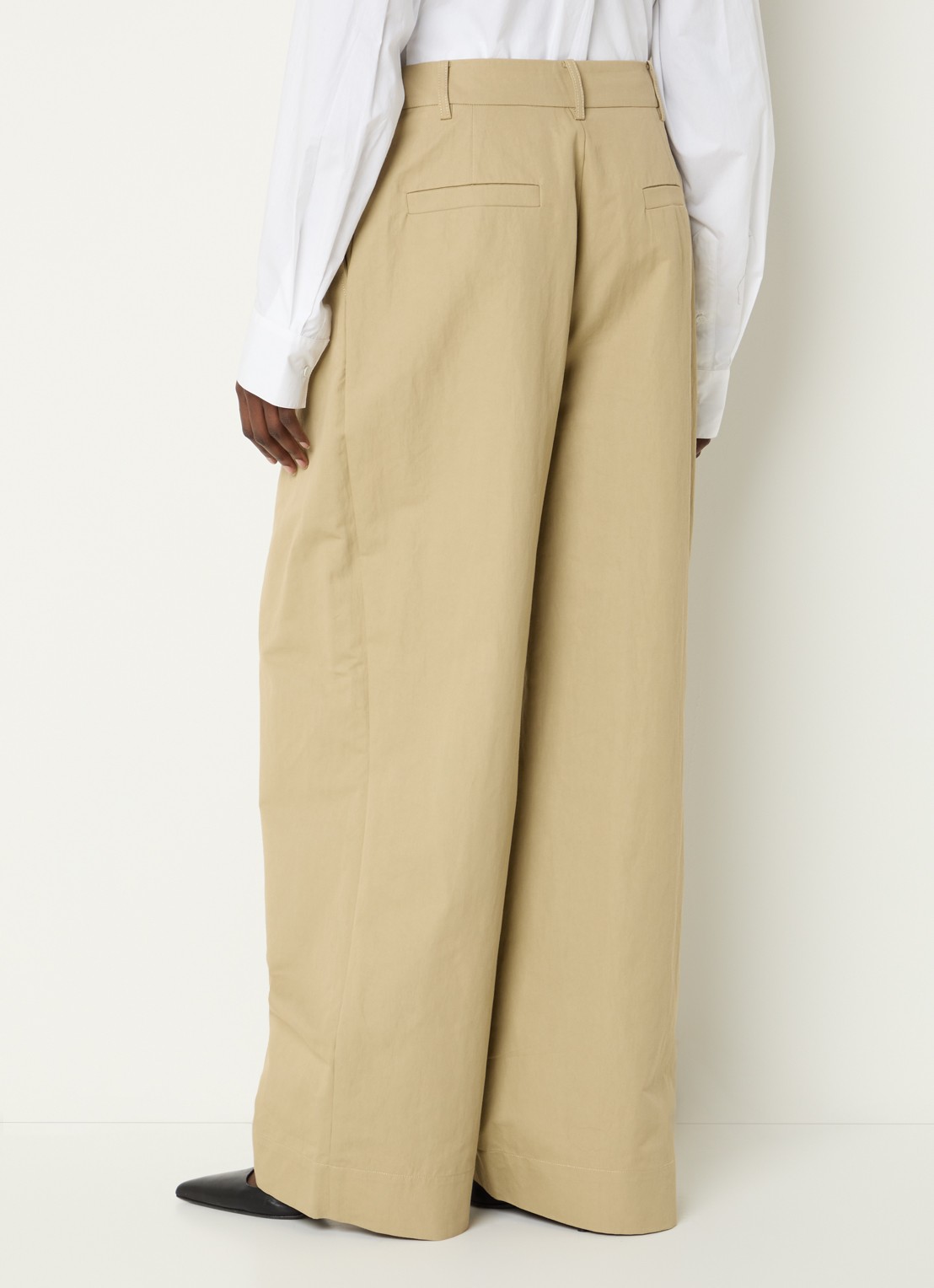 Essentiel Antwerp Jammer high waist wide fit broek met steekzkken - achterkant 3 khaki