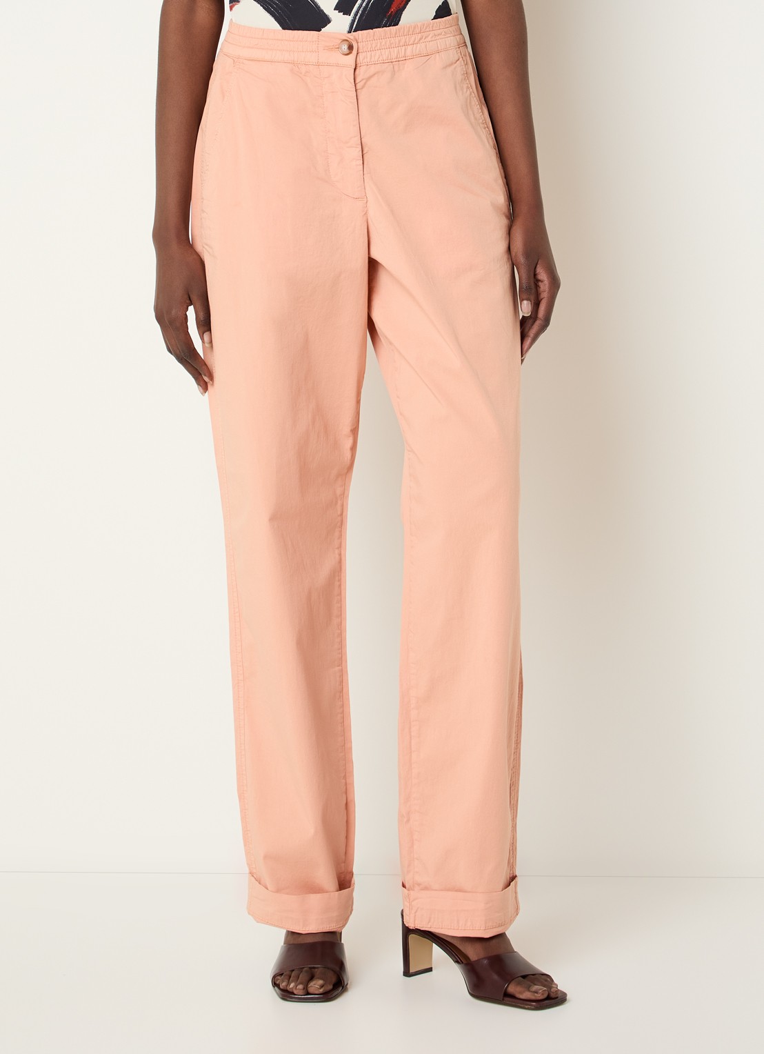 Essentiel Antwerp Jarne high waist straight fit chino met steekzakken - detail 4 zalmroze