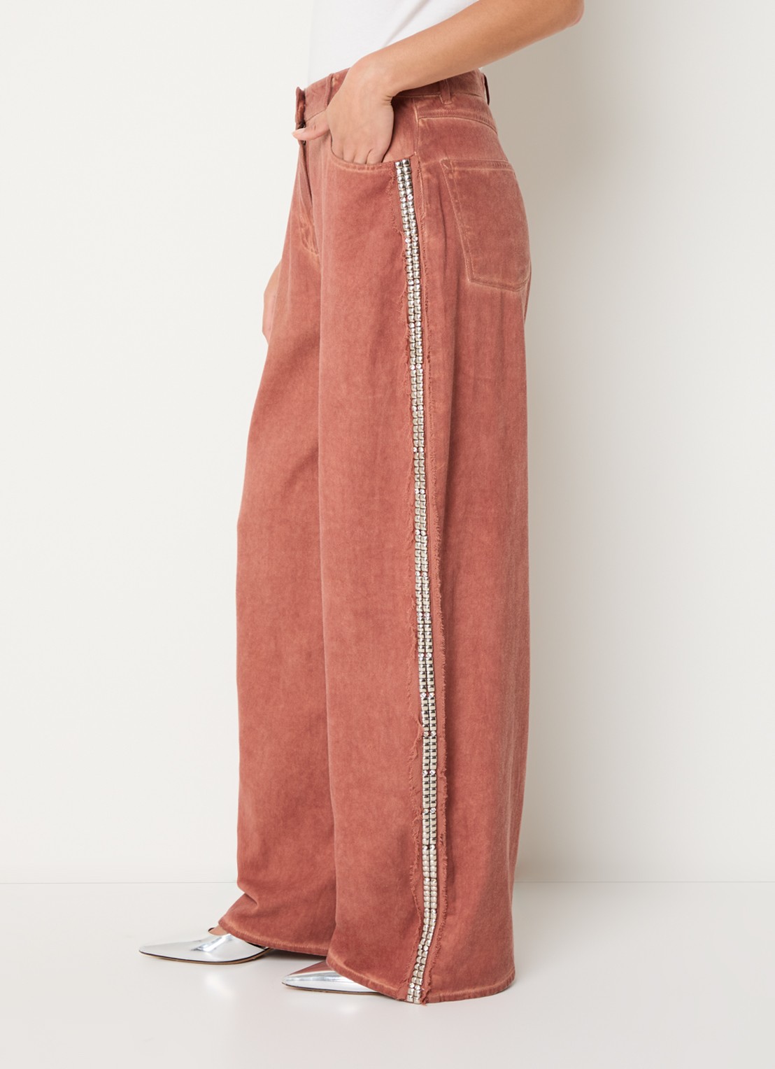 Essentiel Antwerp Jeeper high waist straight fit jeans met gekleurde wassing - detail 5 roestbruin