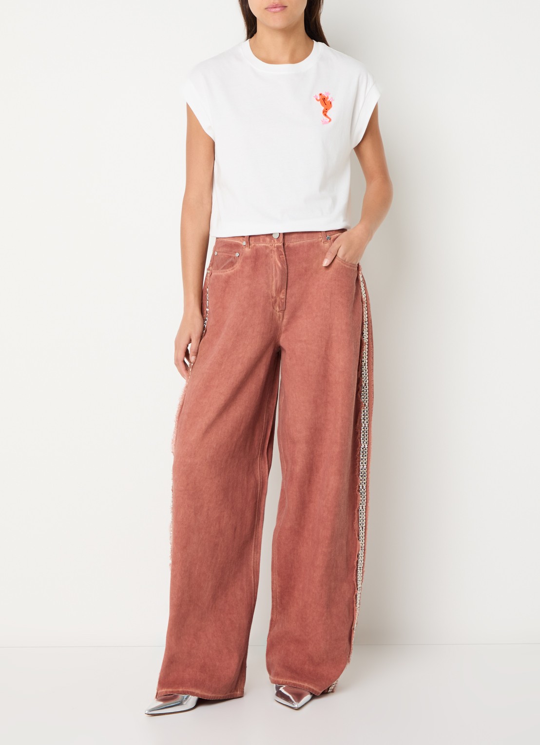 Essentiel Antwerp Jeeper high waist straight fit jeans met gekleurde wassing - voorkant 3 roestbruin