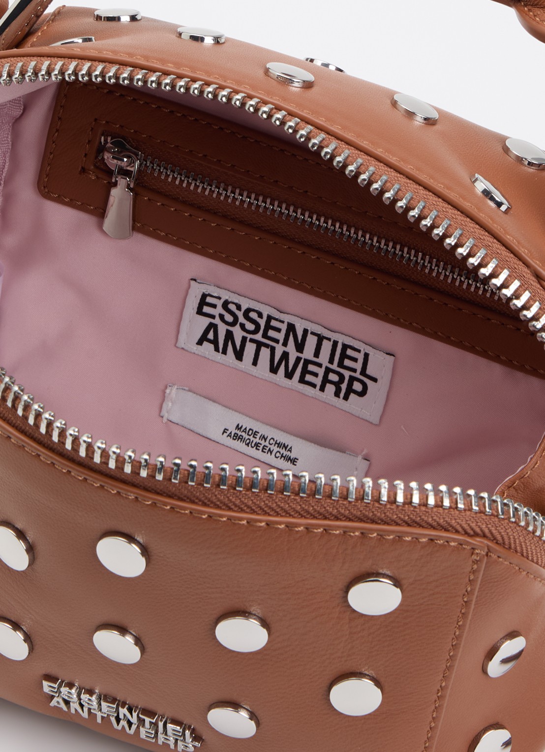 Essentiel Antwerp Jeri Mini handtas van leer met studs en afneembare schouderriem - detail 2 bruin
