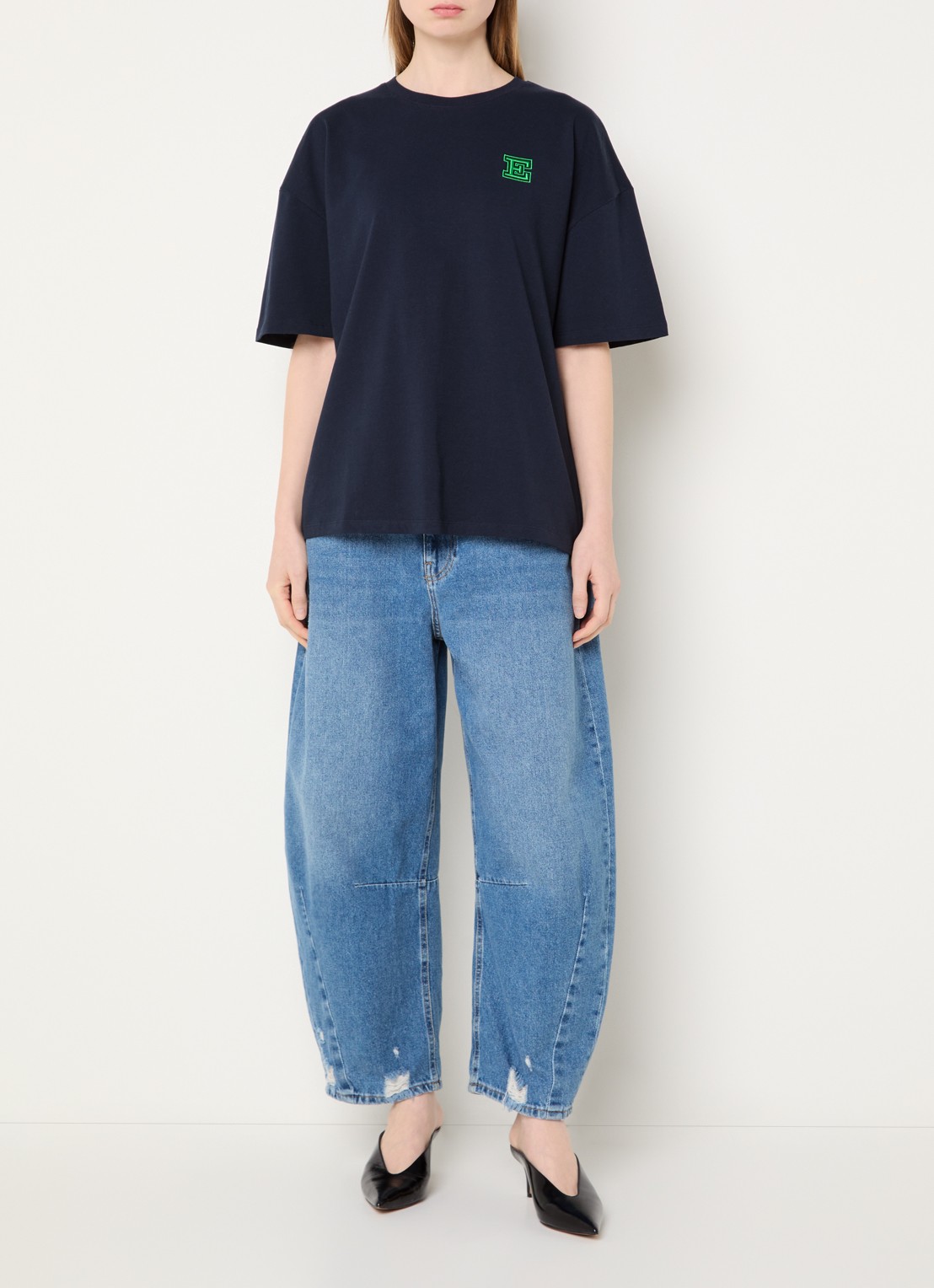 Essentiel Antwerp Jetna T-shirt met logo - voorkant 3 blauw