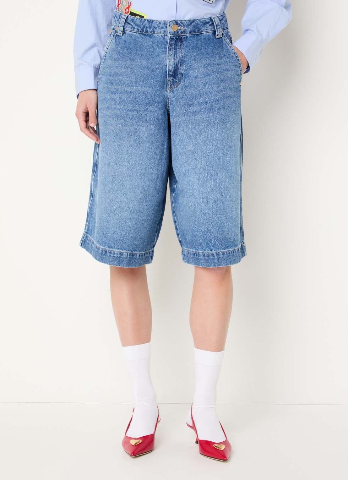 Essentiel Antwerp Jirmuda mid waist loose fit korte broek van denim - detail 3 indigo